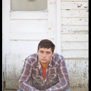 Meet your Posher, Dominic